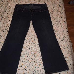 Boyfriend cut AE jeans